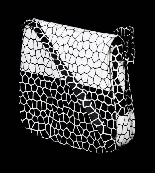 Yina Messenger Bag (Small)